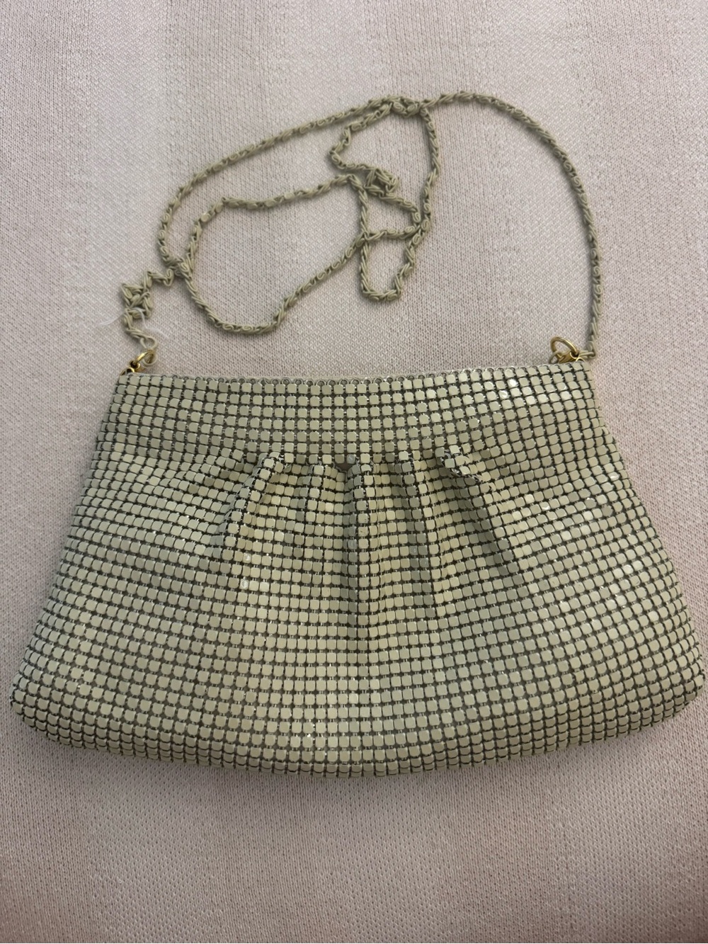 Pale Gold Mesh Chain Shoulder Clutch